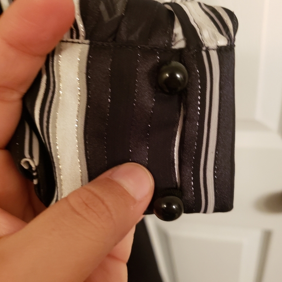 Stripped Fashion nova jumpsuit - Picture 4 of 6